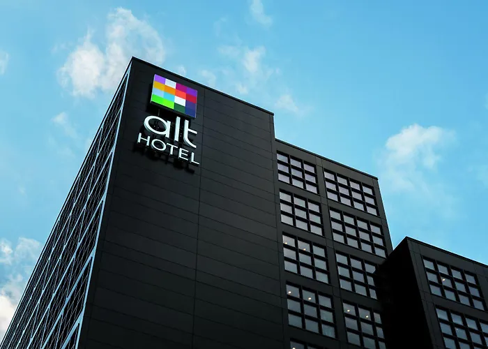 Alt Calgary East VillageAirport Hotel